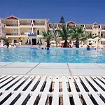 Cronulla Hotel apartamentowy Kalamákion