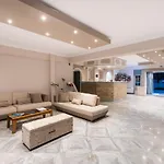 Cronulla 3*