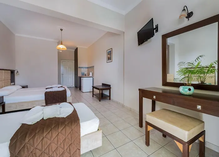 Cronulla 3*