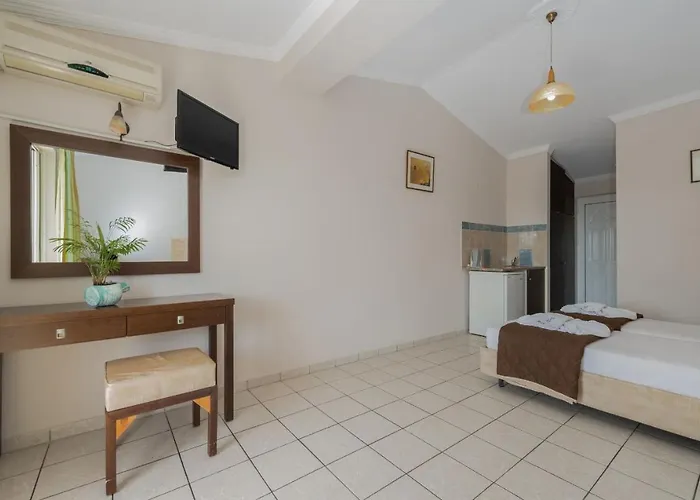 Aparthotel Cronulla Kalamákion