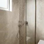 Cronulla 3*