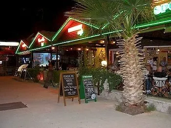 Cronulla Apartahotel