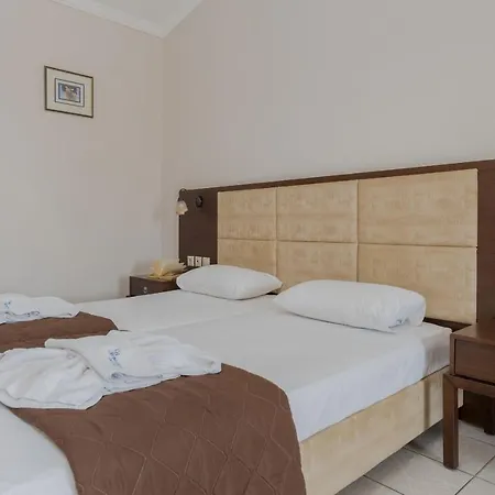 Apartahotel Cronulla Kalamákion